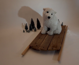 Xmas deco - wooden sled Longboard with mister Bear