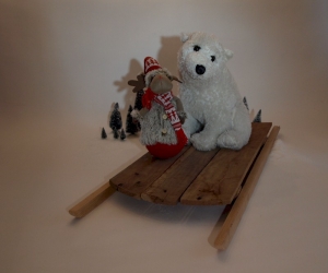 Xmas deco - wooden sled Longboard with Mister Bear and Young Rudolph