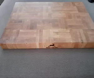 Cutting board Oak side view